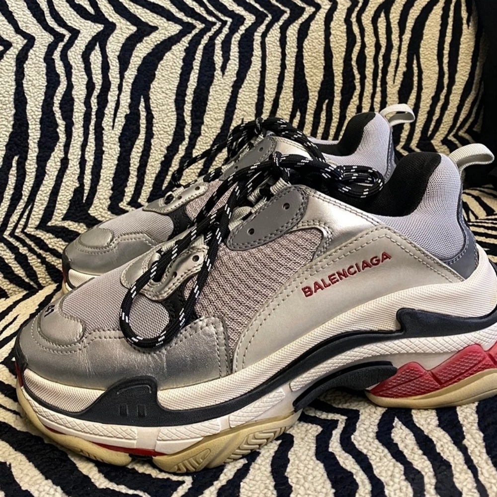 BALENCIAGA TRIPLE S SNEAKERS
